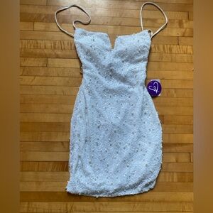 NWT white Windsor dress